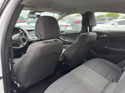 2017 Chevrolet Cruze LS Auto