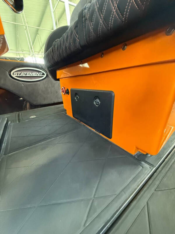 2016 Statement Marine 380 Open