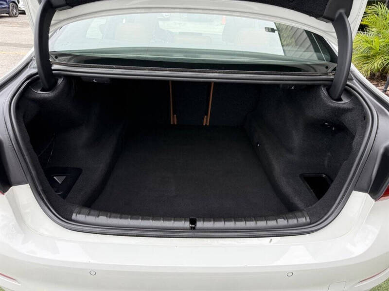 2019 BMW 5 Series 540i