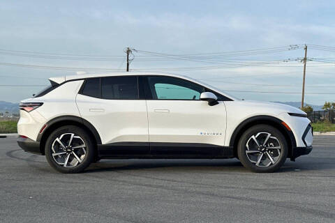 2026 Chevrolet Equinox EV LT 1