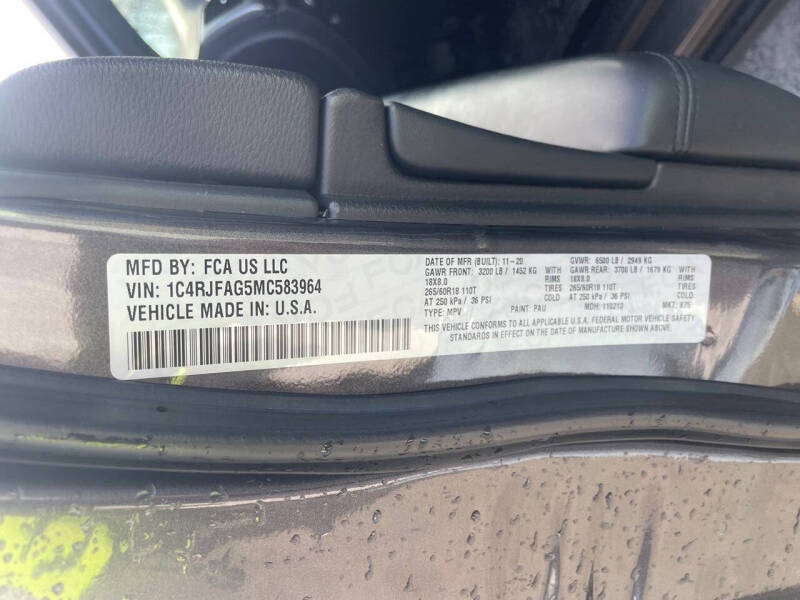 2021 Jeep Grand Cherokee Laredo E