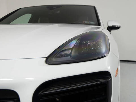 2023 Porsche Cayenne GTS Coupe