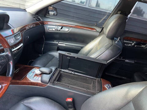 2012 Mercedes-Benz S-Class S 550 4MATIC