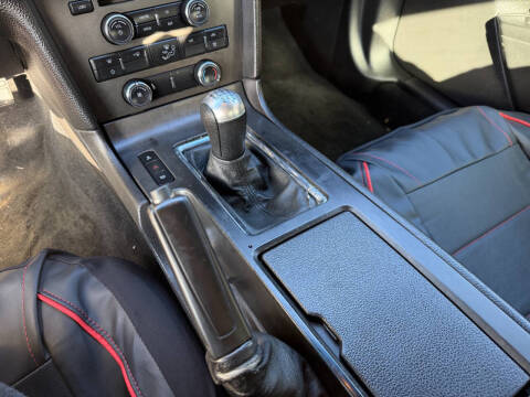2013 Ford Mustang V6 Premium