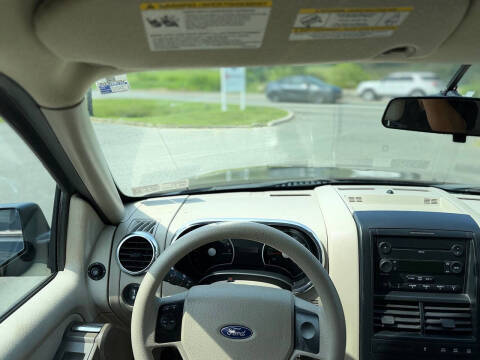 2006 Ford Explorer XLS