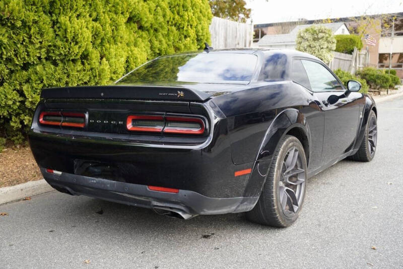 2020 Dodge Challenger