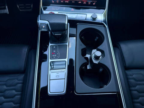 2024 Audi RS 7 4.0T quattro performance