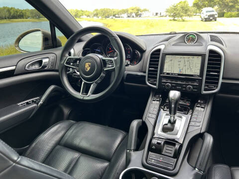 2016 Porsche Cayenne