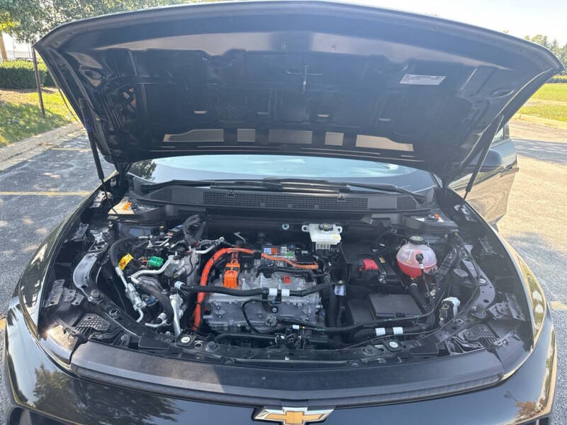 2025 Chevrolet Equinox EV LT