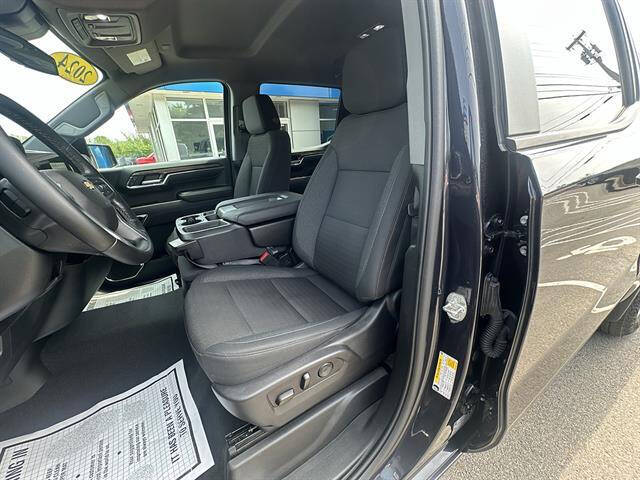2024 Chevrolet Silverado 1500 LT