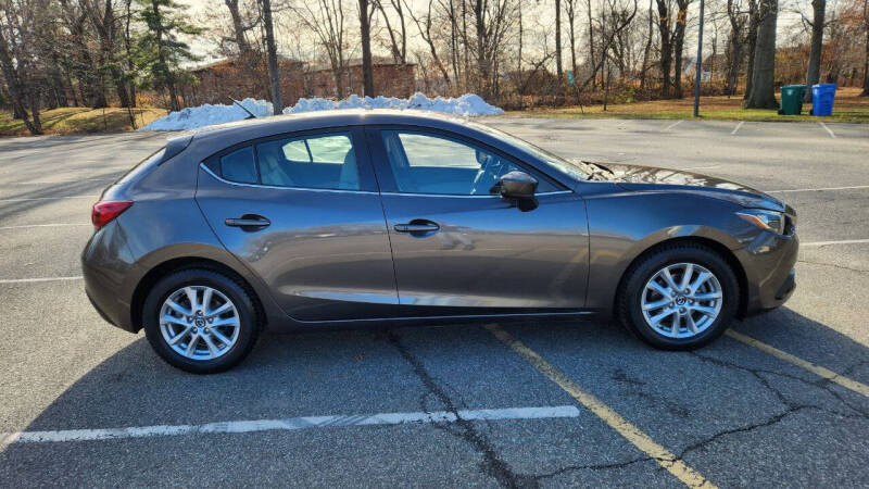 2016 Mazda MAZDA3 i Touring