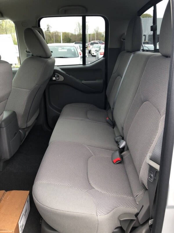 2019 Nissan Frontier SV