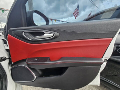 2019 Alfa Romeo Giulia Sport