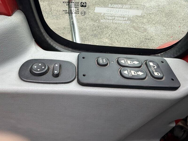 2005 International DuraStar 4200