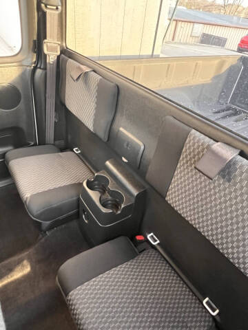 2007 Isuzu i-Series i-370 LS