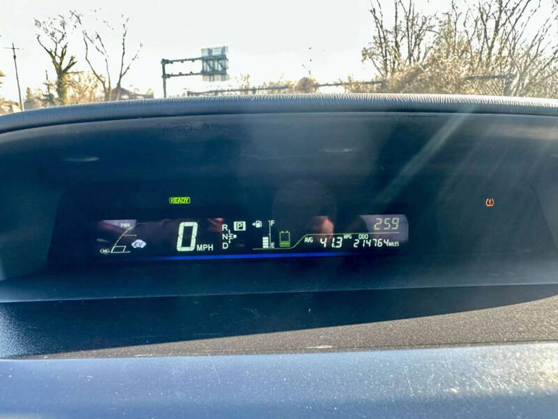 2012 Toyota Prius v Three