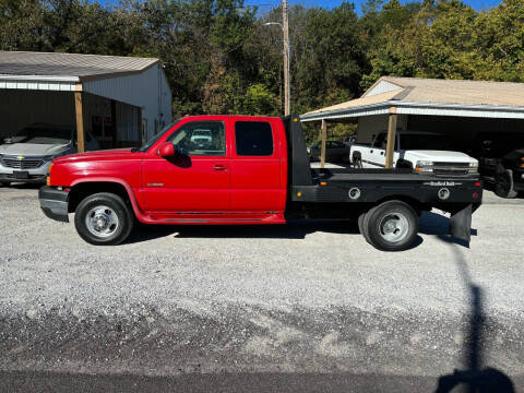 2003 Chevrolet Silverado 3500 for sale at E and E Motors in Paris MO