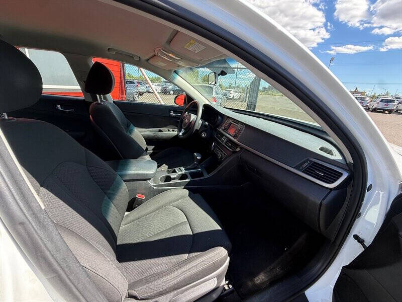 2017 Kia Optima LX