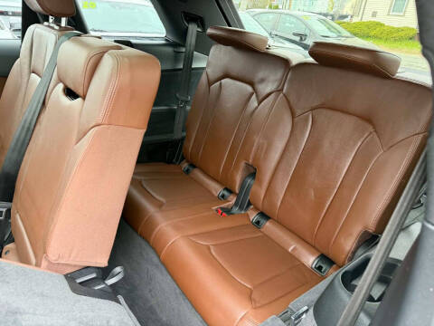 2017 Audi Q7 2.0T quattro Premium Plus