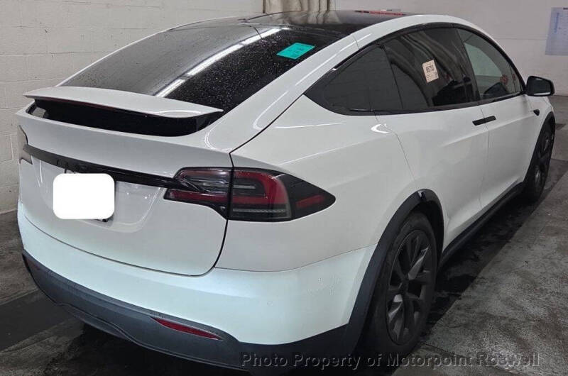 2023 Tesla Model X Plaid