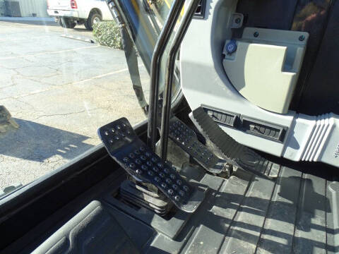 2021 Caterpillar Mini Excavator