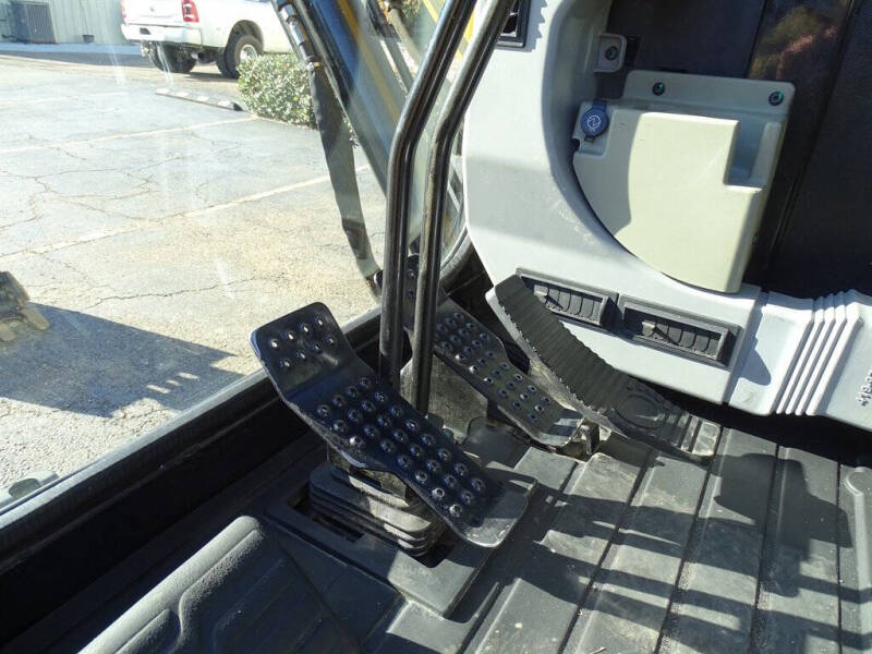 2021 Caterpillar Mini Excavator