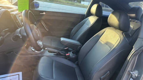 2016 Volkswagen Beetle 1.8T Classic PZEV