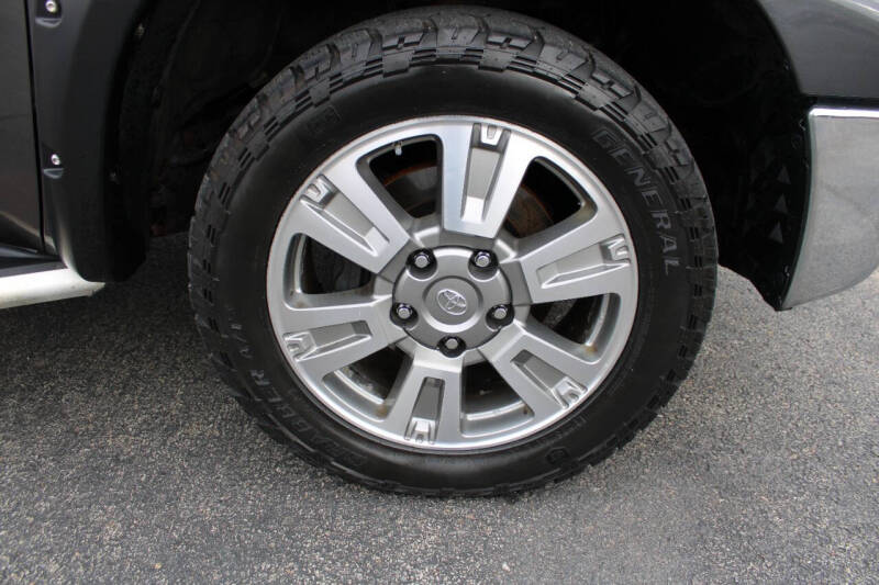 2013 Toyota Tundra Platinum