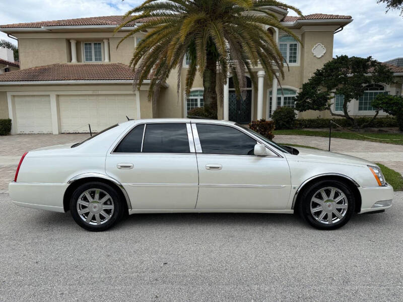 2008 Cadillac DTS Luxury III