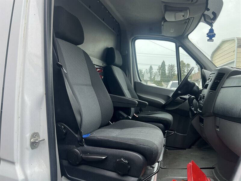 2013 Freightliner Sprinter 2500