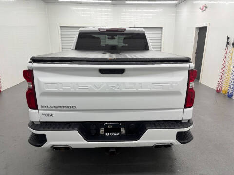 2020 Chevrolet Silverado 1500 Custom