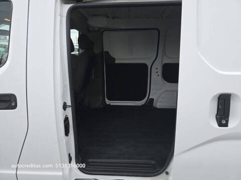 2017 Nissan NV200