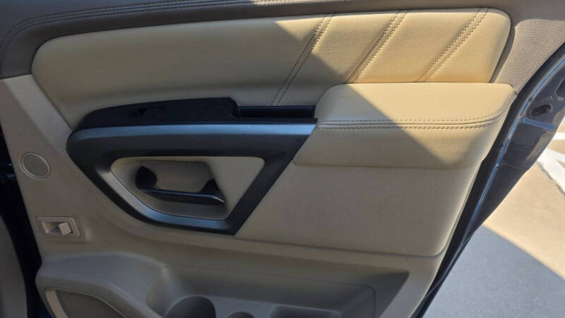 2015 Nissan Armada SL