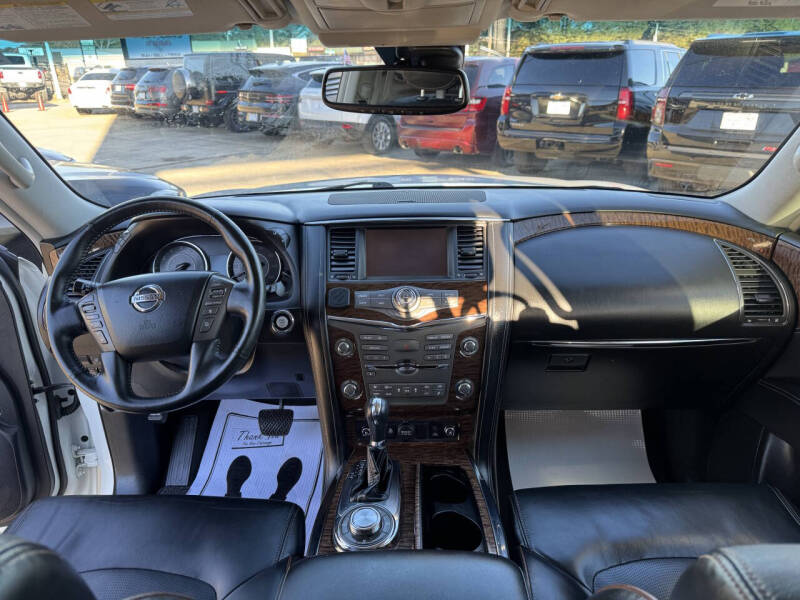 2017 Nissan Armada Platinum