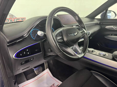 2023 Genesis GV70 2.5T Standard