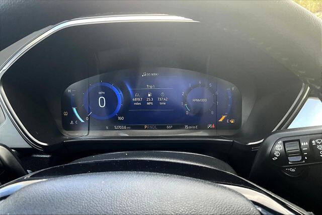 2021 Ford Escape Titanium