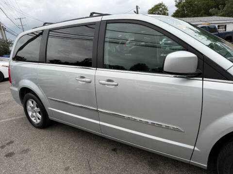 2011 Chrysler Town and Country Touring