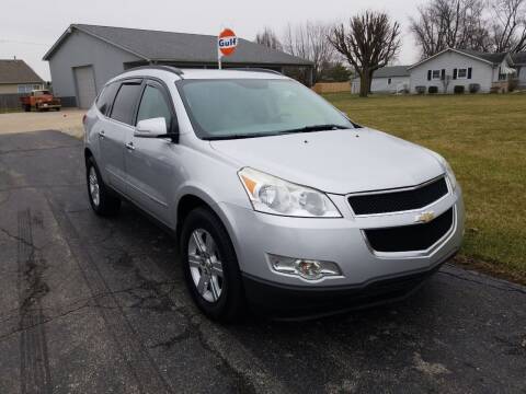 2009 Chevrolet Traverse for sale at CALDERONE CAR & TRUCK in Whiteland IN