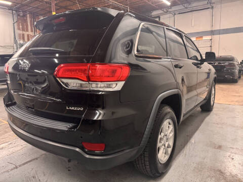 2019 Jeep Grand Cherokee Laredo