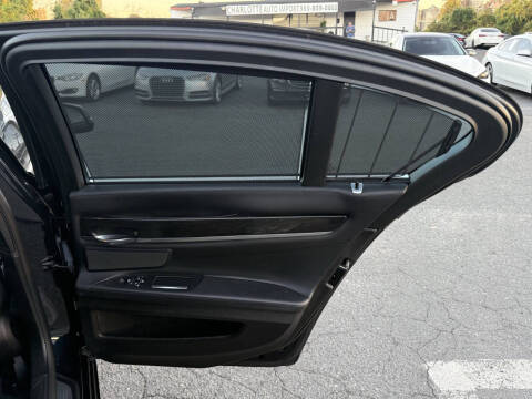 2015 BMW 7 Series 750i