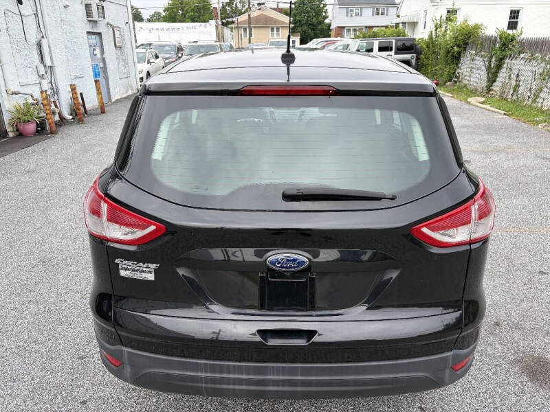 2014 Ford Escape S