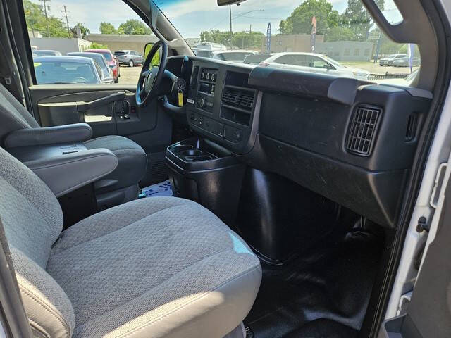 2016 Chevrolet Express 2500
