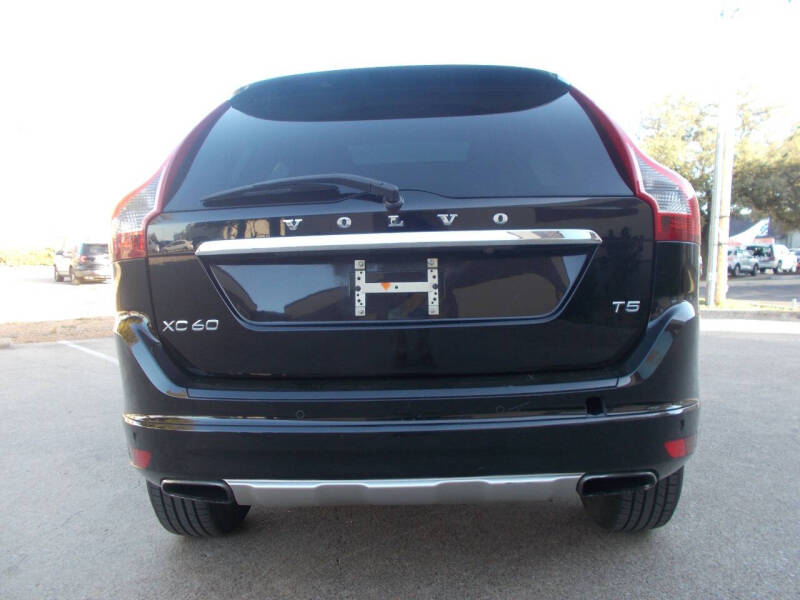 2015 Volvo XC60 T5 Drive-E Premier