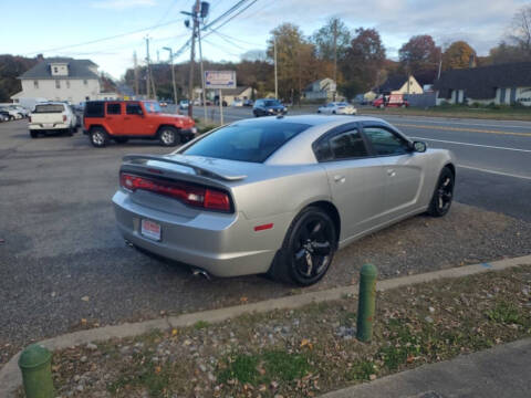 2012 Dodge Charger SXT
