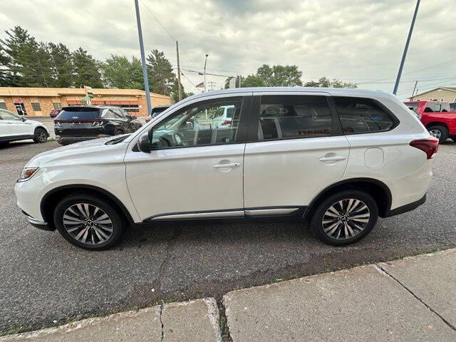 2020 Mitsubishi Outlander ES