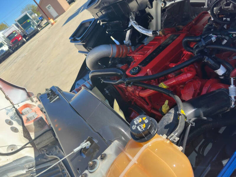 2017 International DuraStar 4300