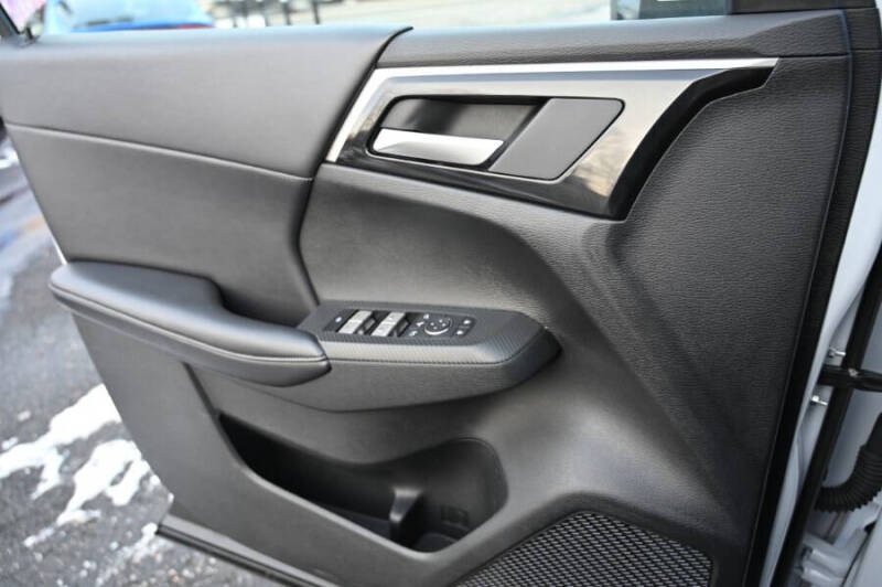 2024 Mitsubishi Outlander PHEV Ralliart