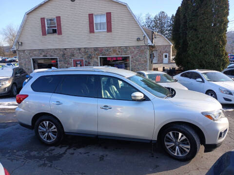 2019 Nissan Pathfinder SL