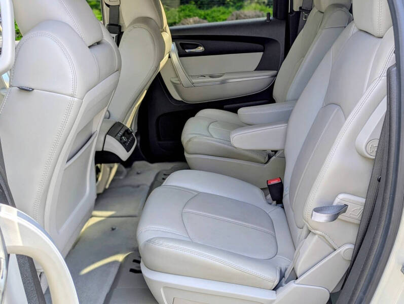 2012 GMC Acadia SLT-1
