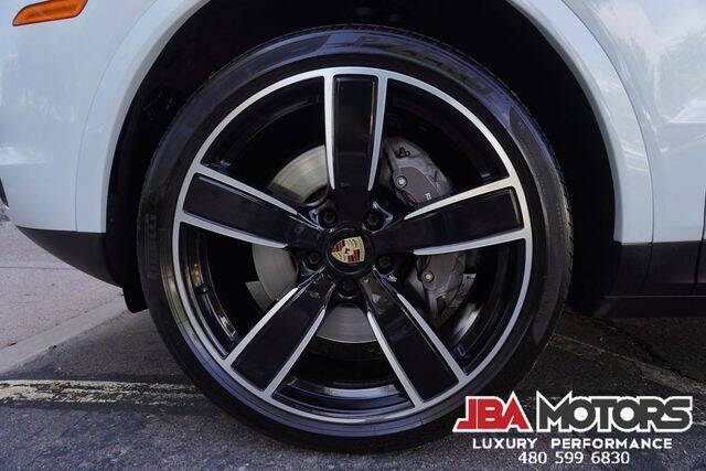 2023 Porsche Cayenne